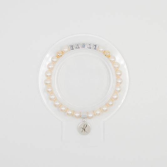 11:11 - Fresh water white pearls with 14Kt gold